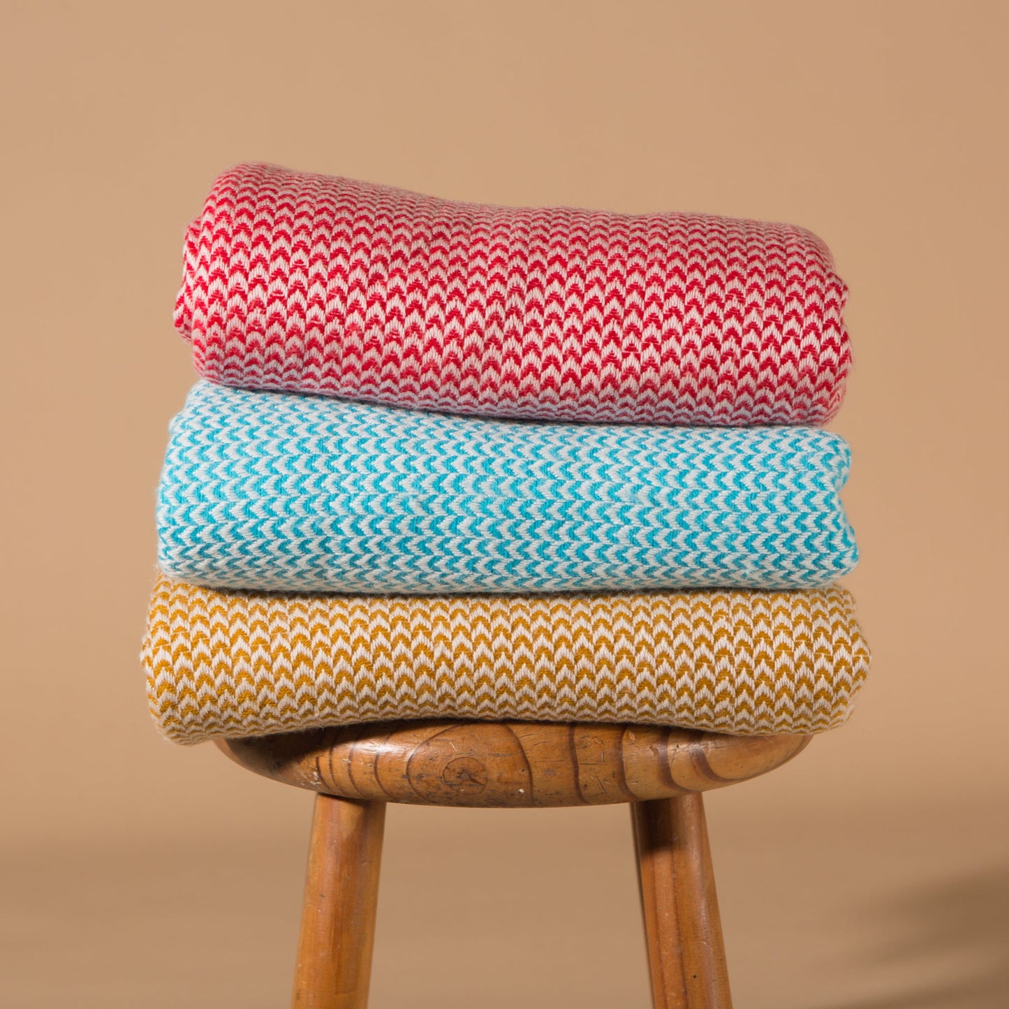 100% Cashmere Throws